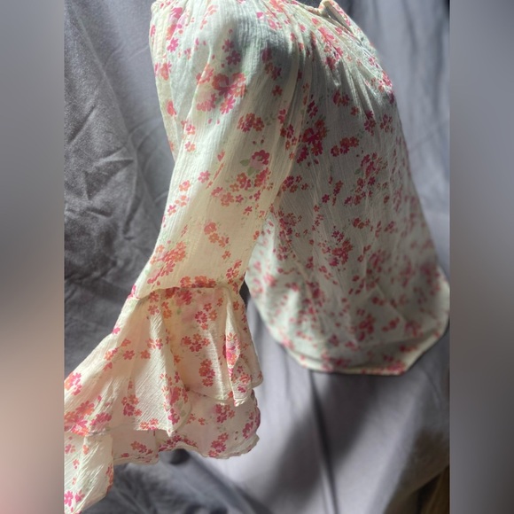 Chaps Print Ruffle bell Sleeve Peasant Top sz s - Picture 5 of 8